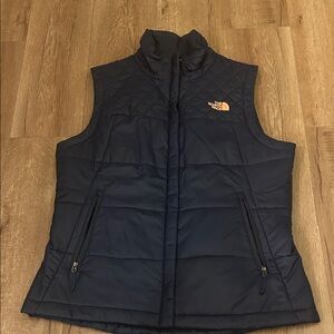 The North Face Women's Navy Quilted Vest